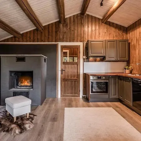 Cozy Mountain At 962m *